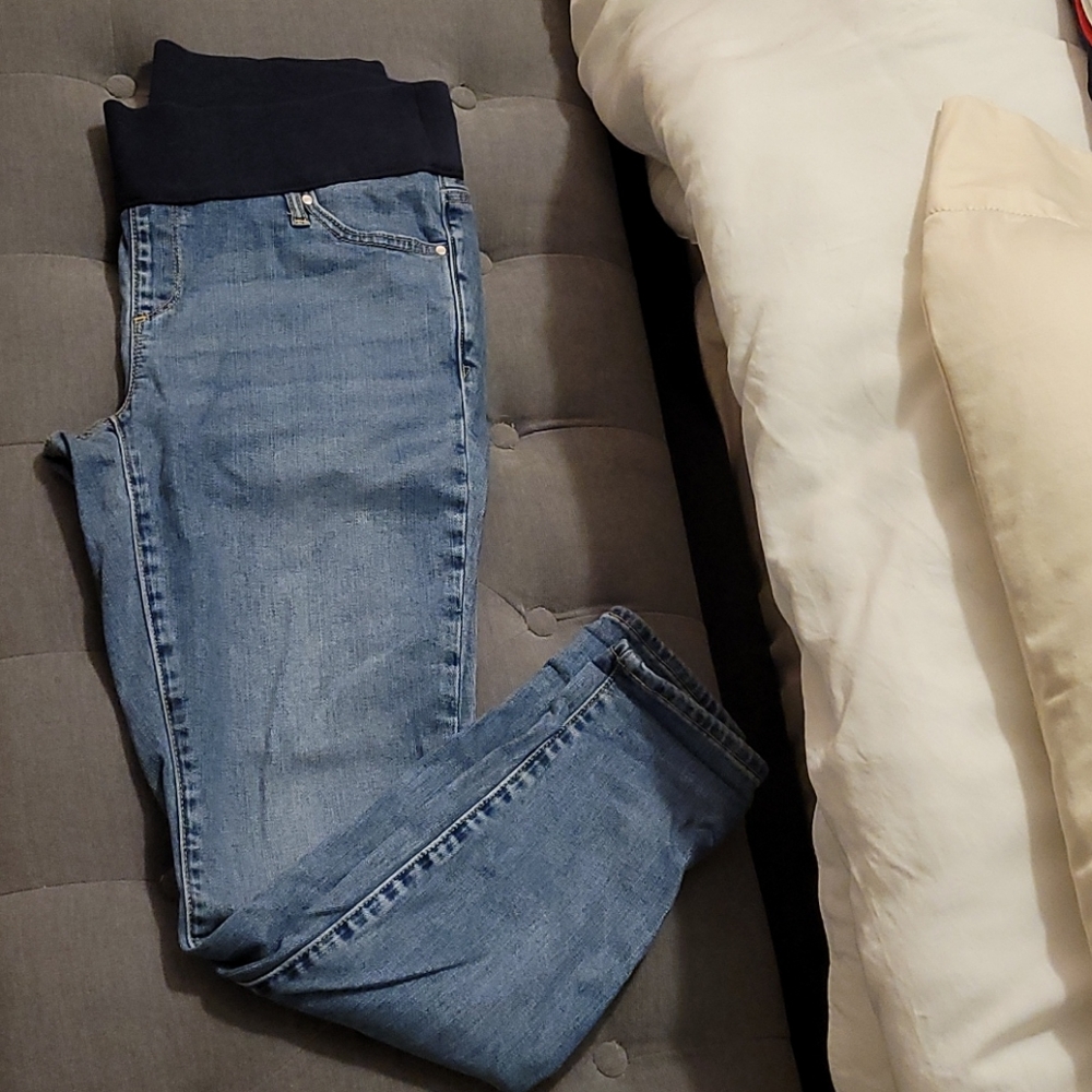 Gap Maternity 1969 Skinny Jeans